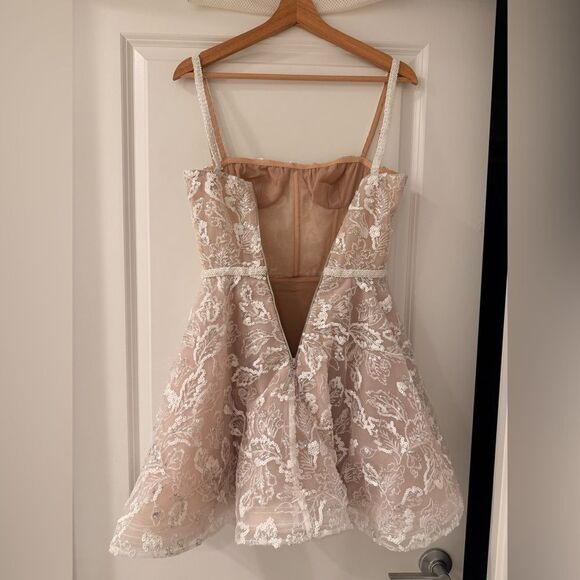 NWOT Bronx and Banco Midnight Bridal Sequin Mini Dress in White - Picture 15 of 15